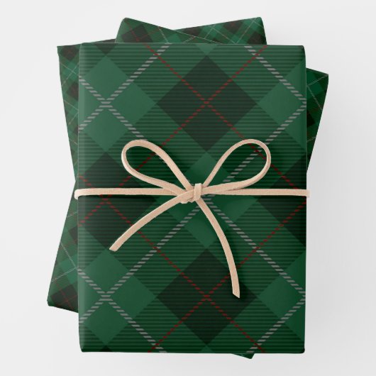 Kerst met groene en rode tartan inpakpapier vel (In situ)