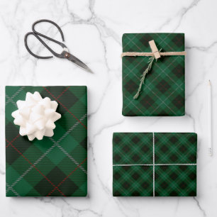 Kerst met groene en rode tartan inpakpapier vel