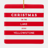 Kerst op het meer Red Nautical Stripe Keramisch Ornament (Achterkant)