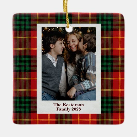 Kerst Plaid Rode Tartan Foto Keramisch Ornament (Voorkant)