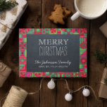 Kerst Quilt Chalkboard Christmas Kaart<br><div class="desc">Deze rustieke chique kerst Kaart is voorzien van een handgetekende illustratie van een quilt,  het omlijsten van een krijtbord. Op de achterkant staat een origineel kerstgedicht en een kerstmand. Alle tekst is volledig aanpasbaar om precies te zeggen wat je wilt!</div>