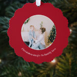 Kerst Quote Home is waar het hart is Ornamen Ornament Kaart<br><div class="desc">**Leg de magie van Kerstmis vast met ons gepersonaliseerde fotopapier Ornament** Deze feestdagen vieren we de magie van de liefde van het gezin met ons gepersonaliseerde fotopapier Ornament. Versierd met een cirkelvormige fotosjabloon waarmee u uw gekoesterde herinneringen en het hartverwarmende citaat kunt laten zien, "Kerstmagie is liefde voor familie", is...</div>