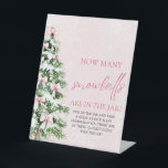 Kerst raden hoeveel sneeuwballen Baby shower Reclamebord Met Voetstuk<br><div class="desc">The Bows Christmas Guess Hoeveel sneeuwballen Baby shower Sign is een leuke en feestelijke aanvulling op uw vakantie-thema feest! Met een charmant ontwerp met bogen, kerstaccenten en een besneeuwd winterthema, nodigt dit bord gasten uit om het aantal "sneeuwballen" (katoenen ballen, marshmallows of soortgelijke items) in een pot te raden. Perfect...</div>