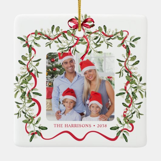 Kerst Red Wavy Lijst Bow Greenery Foto Keramisch Ornament (Achterkant)