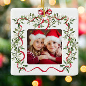 Kerst Red Wavy Lijst Bow Greenery Foto Keramisch Ornament