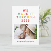 Kerst regenboog kleurrijk we hebben het gehaald feestdagenkaart (Staand voorkant)