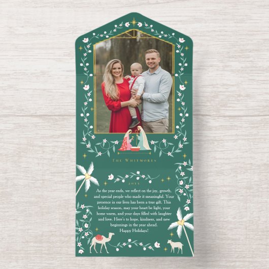 Kerst Religieuze Kerststal Familiefoto All In One Uitnodiging (Binnenkant)