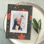 Kerst  rood groen twee verticaal foto feestdagenkaart<br><div class="desc">Kerst  rood botanisch groen twee verticaal foto vakantie Kaart</div>