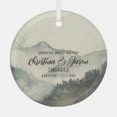 Kerst Rustieke Mountain Hiking Verloving Groen Glas Ornament (Voorkant)