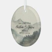 Kerst Rustieke Mountain Hiking Verloving Groen Glas Ornament (Voorkant links)
