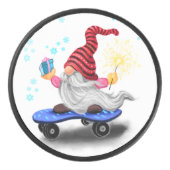Kerst Skater Gnome met Gift Hockey Puck (Voorkant)