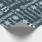 Kerst Sneeuwvlok Herhalende Naam Gepersonaliseerd Cadeaupapier (Hoek)