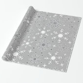Kerst sneeuwvlokken zilver grijs patroon cadeaupapier (Uitgerold)