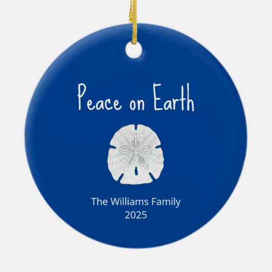 Kerst Strand Zand Dollar Vrede op Aarde Blauw Keramisch Ornament (Achterkant)