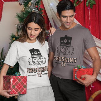 Kerst-T-shirt 'Crushing It Nutcracker' T-shirt