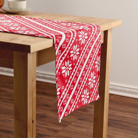 Kerst tafel loper met nordic snowflake print (Voorbeeld)