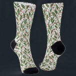 Kerst Theme Holly, Mistletoe, Bessen Patroon Sokken<br><div class="desc">Naadloze Patroon van Kerstmis hulst bladeren,  maretak,  en rode bessen-Kerst thema ontwerp over een witte achtergrond-een uitstekend kerstcadeau voor de mensen op uw kerstlijst voor jezelf.</div>