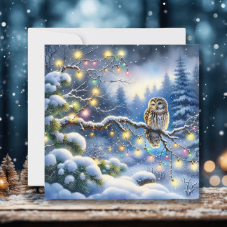 Kerst uil in een magisch winterbos feestdagenkaart