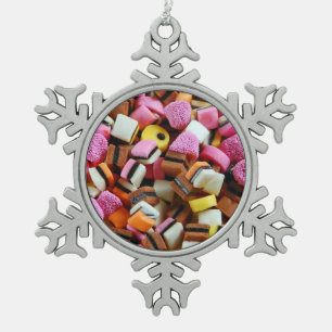 Kerst van het kleurrijke snoep van zoethout tin sneeuwvlok ornament