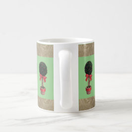 Kerst versierde topiary bomen. koffiemok