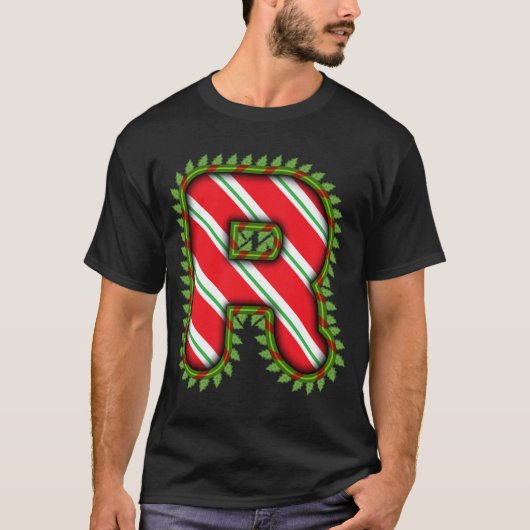 Kerst vieren met de letters van jouw naam t-shirt (Voorkant)