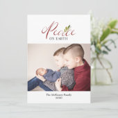 Kerst Vrede op Aarde Rode Bourgondië Foto Feestdagenkaart (Staand voorkant)