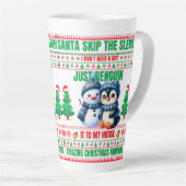 Kerst Vrolijk Kerstcadeau voor Penguin Snowman Latte Mok (Rechterhoek)