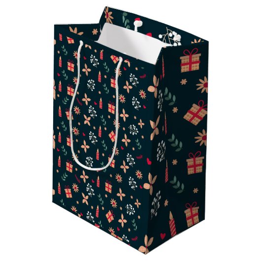 Kerst Winter Sfeer Cadeaus Patroon  Medium Cadeauzakje (Achterkant Gekanteld)