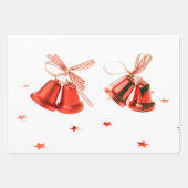 Kerstabel met rode kerstcellen, versierd met tekst inpakpapier vel (Voorkant)