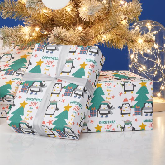 Kerstachtige pinguïns en vakantiebomen cadeaupapier (Feestdagen)