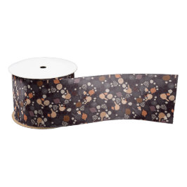 Kerstachtige vogels, kegels, bloemen op satijnen lint