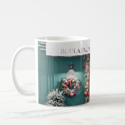 Kerstaffelkamer met kerstdeco koffiemok (Links)