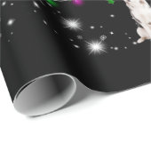 Kerstaire kerstboom, bedekt door vlieglicht cadeaupapier (Rol Hoek)