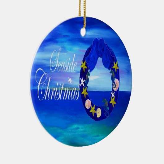 Kerstakerversiering aan de kust van de zee keramisch ornament (Rechts)