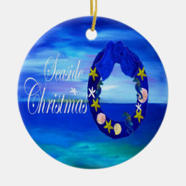 Kerstakerversiering aan de kust van de zee keramisch ornament