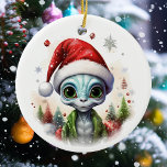 KerstAlien Keramisch Ornament<br><div class="desc">Dit ontwerp kan op het gebied worden gepersonaliseerd dat door de foto en/of tekst te veranderen wordt verstrekt. Of het kan worden aangepast door te klikken deze Sjabloon personaliseert en dan de klik te kiezen om verdere optie aan te passen en de kleur van de achtergrond te schrappen of te...</div>