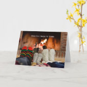 Kerstarm en Cozy Fireplace Kaart (Gele Bloem)