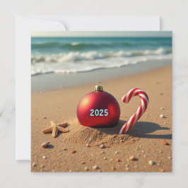 Kerstbal op het strand kerstkaart