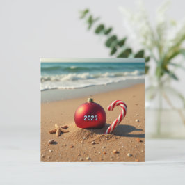 Kerstbal op het strand kerstkaart