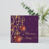 Kerstballen & linten paarse feestuitnodiging kaart (Staand voorkant)
