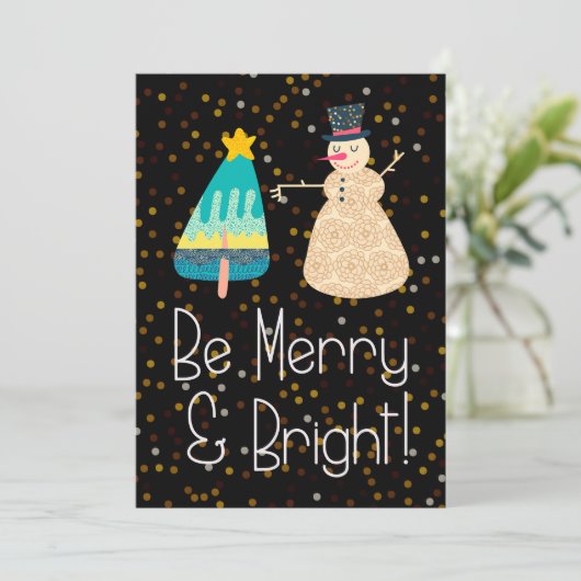 Kerstbeige Cheerful Snowman Tree Holiday Kaart (Staand voorkant)