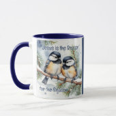 Kerstbijbelcitaat Schattigee Chickadee-vogels Mok (Links)