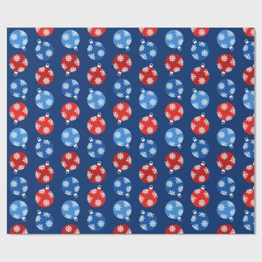 Kerstblauw en rode ornamenten met sneeuwvlokken cadeaupapier (Vlak)