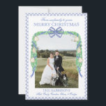 Kerstblauw Gingham Garland Eén foto  Feestdagenkaart<br><div class="desc">Waterverf kerstblauw Gingham Foliage One Foto  Holiday Kaart. Deze prachtige kerstfotokaart is voorzien van een waterverf kersttuin met witte bogen en lijst voor één foto. Het is perfect als je op zoek bent naar een klassieke,  zuidelijke,  grootmilleniale kerstfotokaart. Bericht me voor om het even welke behoeftenaanpassingen of passende punten:)</div>