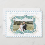 Kerstblauw Gingham Garland  horizontaal Feestdagenkaart<br><div class="desc">Waterverf kerstblauw Gingham Foliage One Photo Horizontal Holiday Card. Deze prachtige kerstfotokaart is voorzien van een waterverf kersttuin met witte bogen en lijst voor één foto. Het is perfect als je op zoek bent naar een klassieke, zuidelijke, grootmilleniale kerstfotokaart. Bericht me voor om het even welke behoeftenaanpassingen of passende punten:)...</div>