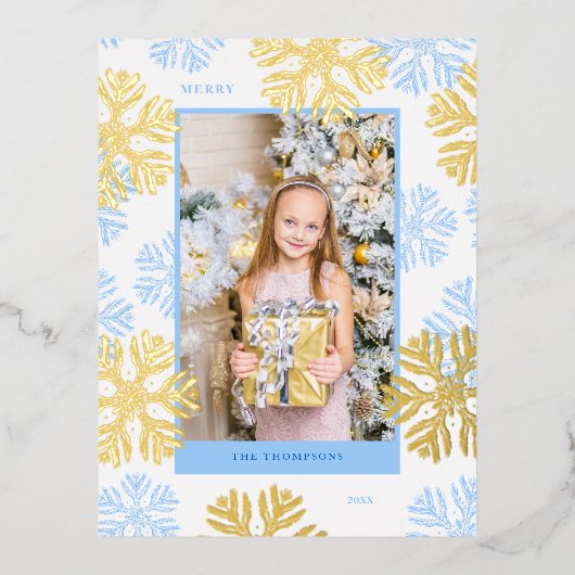 Kerstblauw Snowflake-lijst licht Folie Feestdagen Briefkaart (Voorkant)