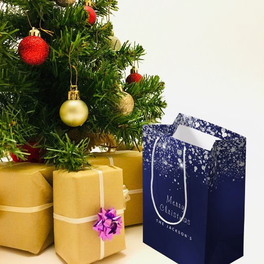 Kerstblauw wit glitterstof zilver medium cadeauzakje