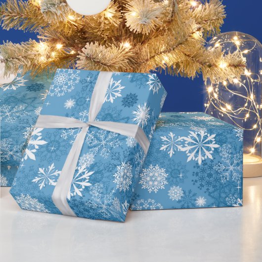 kerstblauw wit snowflap cadeaupapier (Feestdagen)