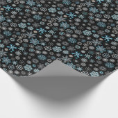 kerstblauwe sneeuwvlokken cadeaupapier (Hoek)