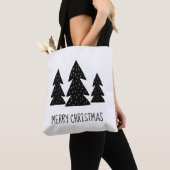 Kerstblijde Dennenbomen Scandi Zwart Wit Tote Bag (Dichtbij)